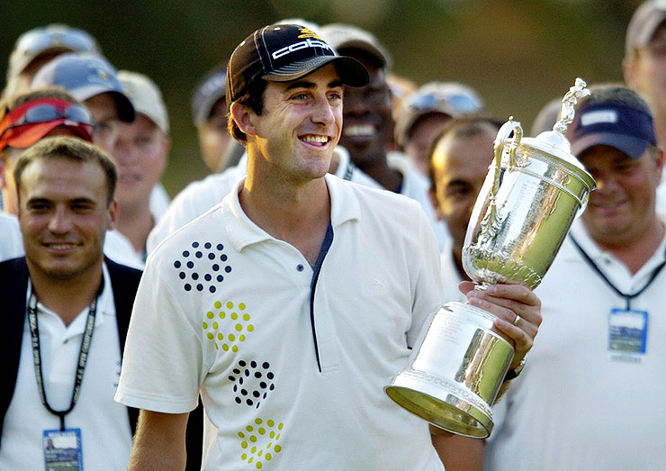 Ogilvy holds the trophy after winning the 2006 U.S. Open. STAN HONDA