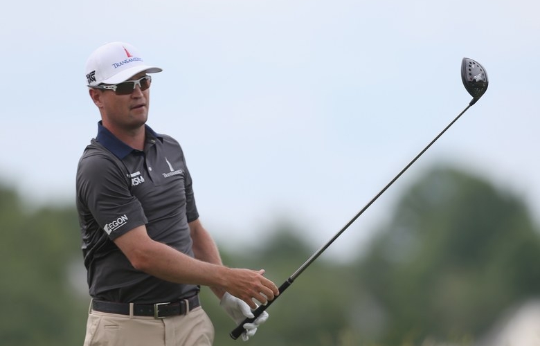 Zach Johnson Incurs Penalty When Ball Hangs On Lip For