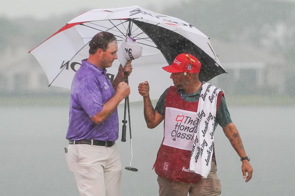 Sepp Straka wins a suddenly exciting Honda Classic with late, rainy charge