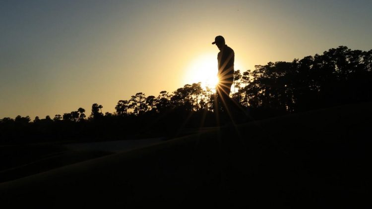Watch a mini-tour pro expertly break down just how hard it is to make a living playing golf
