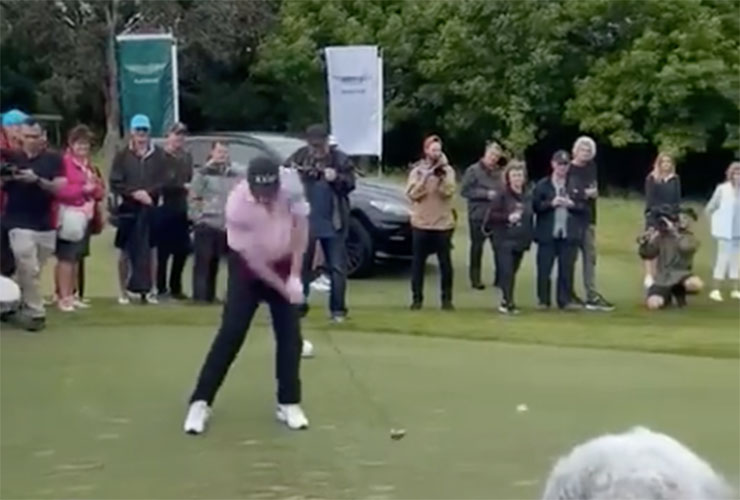 WATCH: Former New Zealand PM John Key makes hole-in-one, becomes instant golf legend
