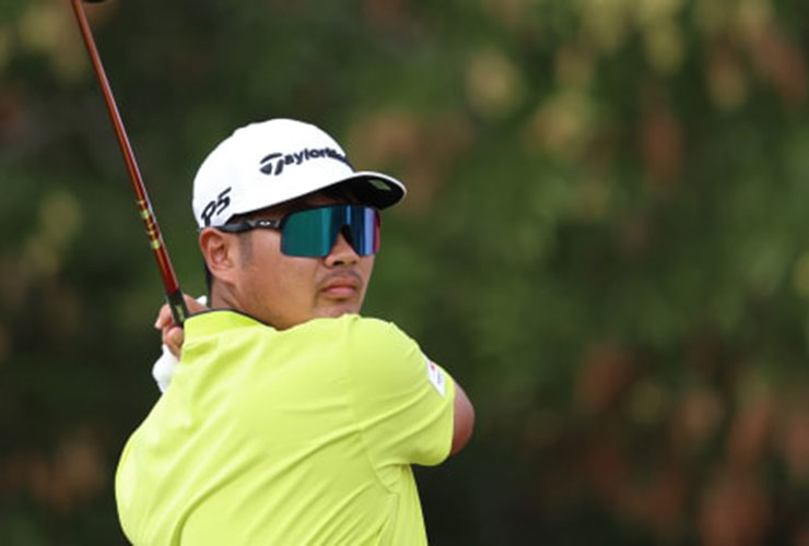 Ryo Hisatsune leads by two in RAK after early birdie blitz
