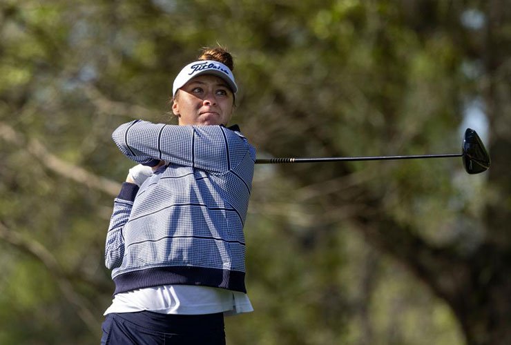 Defending ANWA champ Anna Davis involved in bizarre rules issue, hit with four-stroke penalty