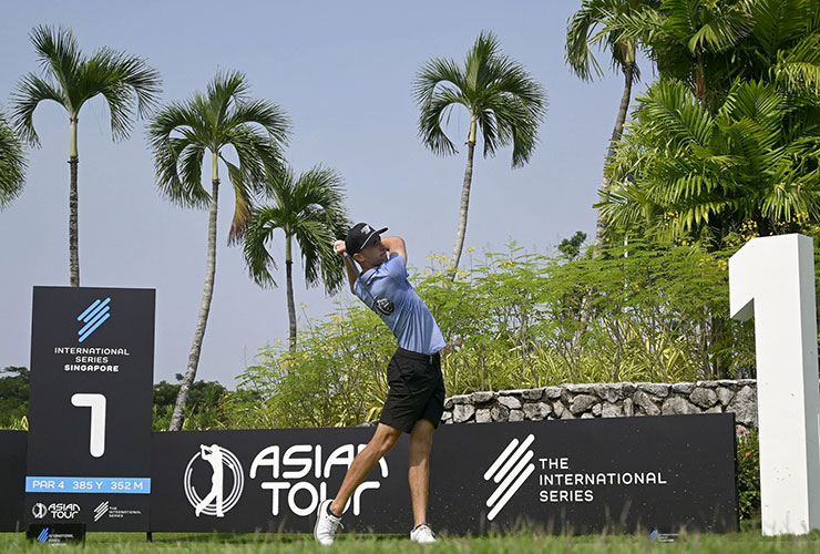 LIV Golf’s Puig surges into six-shot lead at International Series Singapore