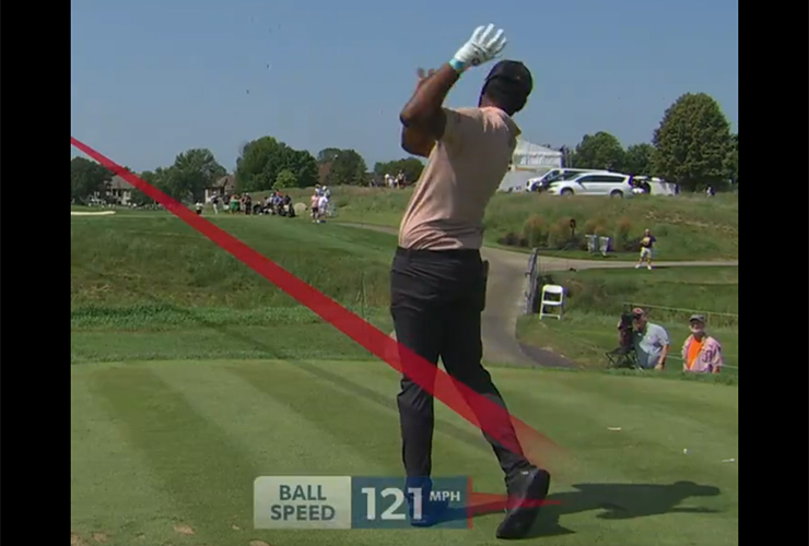 Sahith Theegala cold tops tee shot at 3M Open, still saves par!