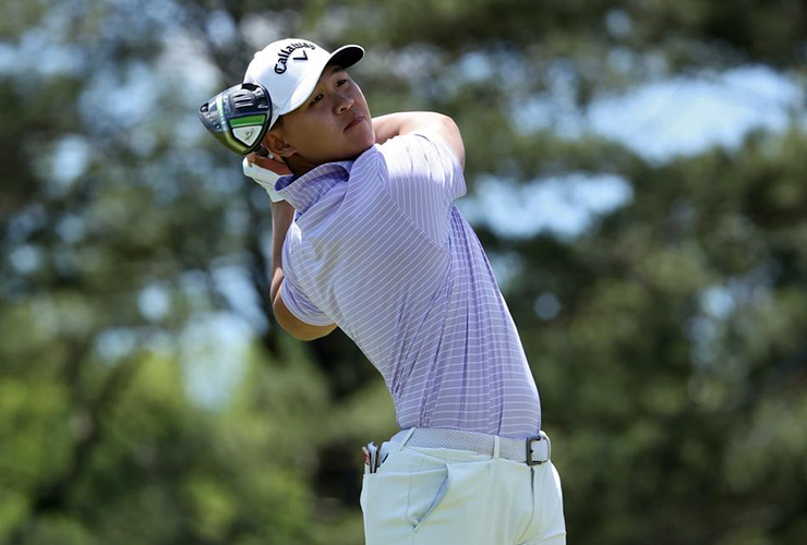 Luke Kwon hits a shot during a 2021 Korn Ferry Tour event - Dylan Buell