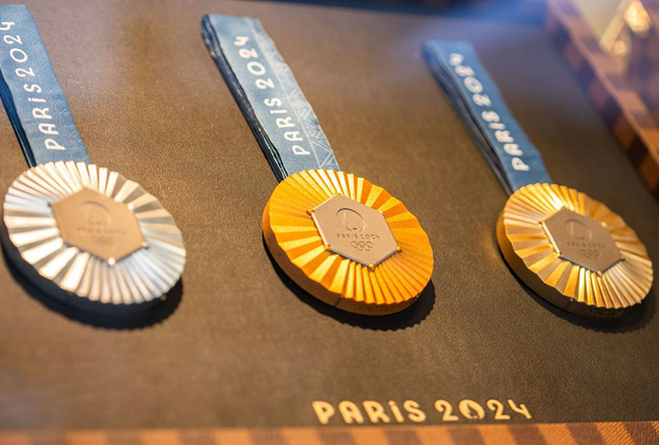 Do golfers earn prize money payouts at the Olympics?