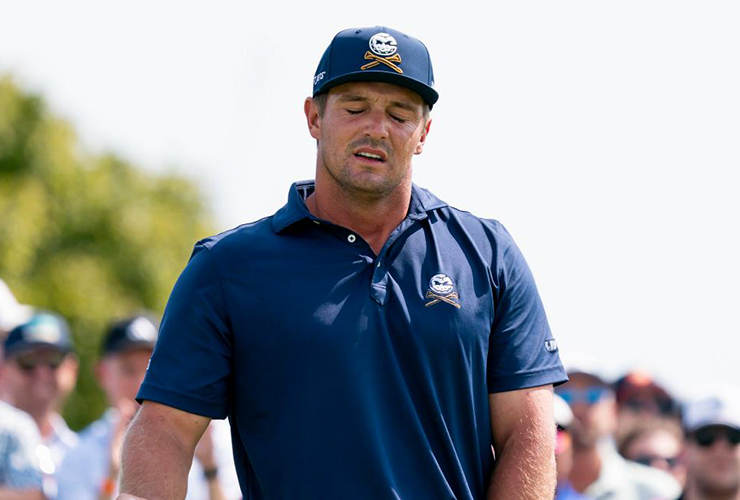 Bryson DeChambeau plays golf roulette, get absolutely smoked in the back with an egg