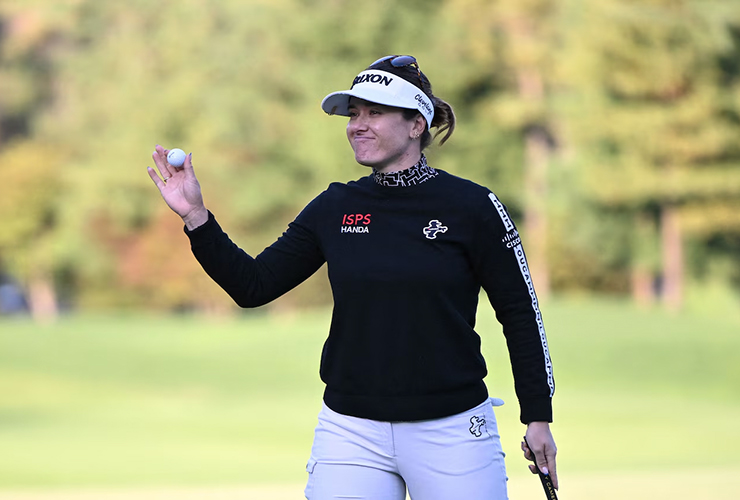 Hannah Green hangs on at the BMW Ladies Championship while continuing to etch her name in Australian golf history
