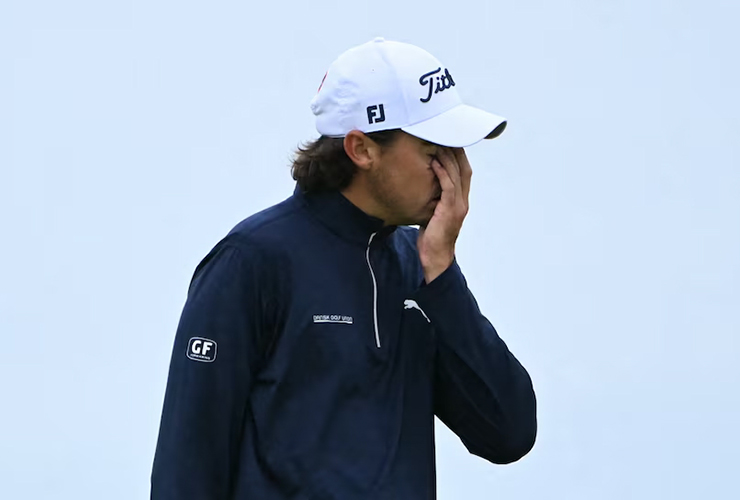 DP World Tour rookie hit with costly slow-play penalty in pro debut