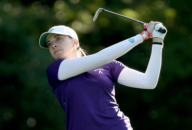 Kim Kaufman draws on the challenges of her pro golf career while battling cancer