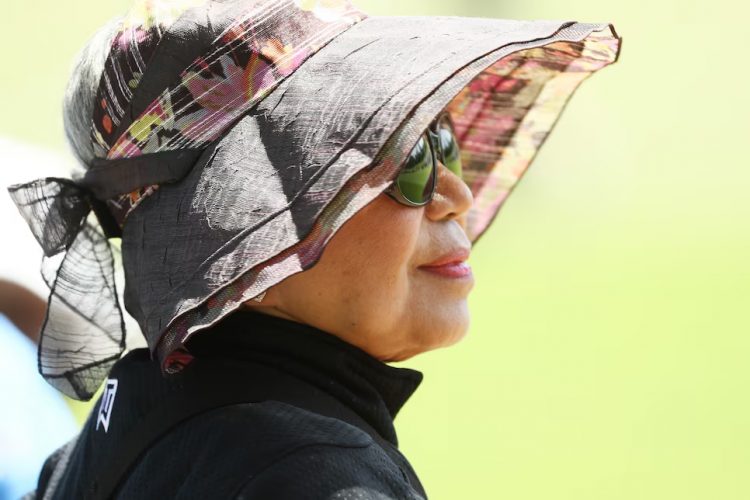 Tiger Woods announces his mother Kultida has died
