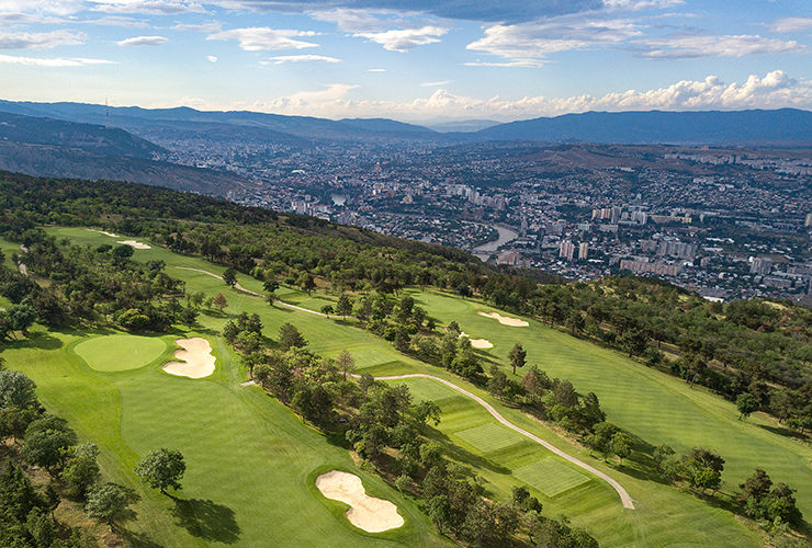 QUICKSHOT: Tbilisi Hills Golf, Georgia