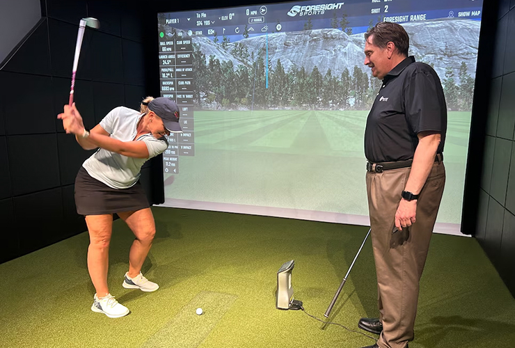 Why women golfers should never skip getting fit for clubs