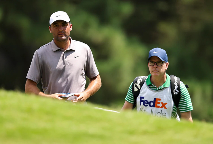 The BMW Championship is now announcing caddies on the first tee