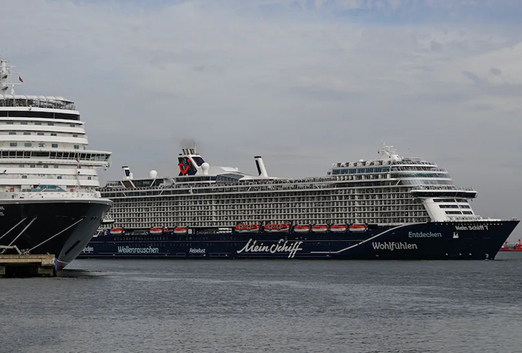 Fans at the Ryder Cup in Ireland might have to stay on cruise ships