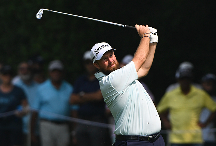 Shane Lowry leads after bogey-free 64 in DP World India Championship