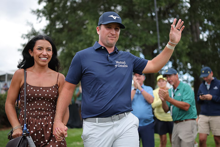 With divine intervention and loads of self-belief, Steven Fisk captures first tour title in ‘long, hard year’