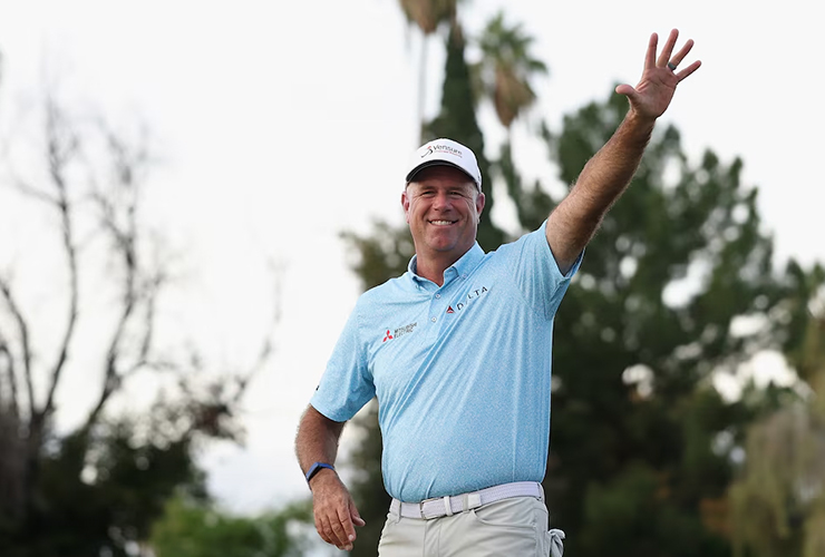 Stewart Cink ends Steven Alker’s reign, wins the Charles Schwab Cup