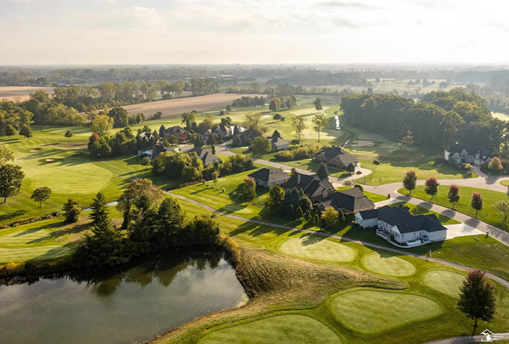 Add this Michigan golf course (for $2.5 million) to your Christmas wish list