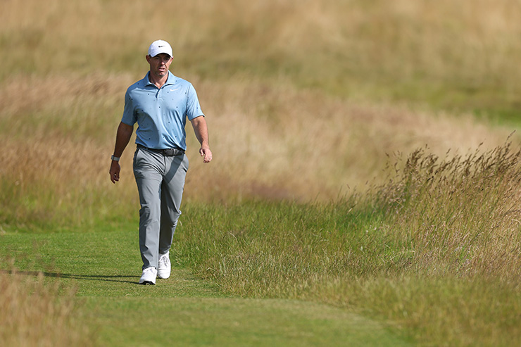 Rory McIlroy, Jordan Smith and Tom Kim share halfway lead in Scotland