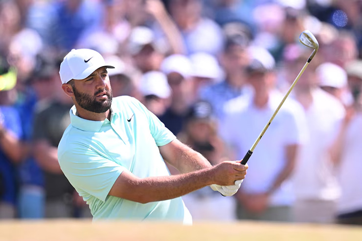The Open 2026: Scottie Scheffler’s title defense has him right where he needs to be