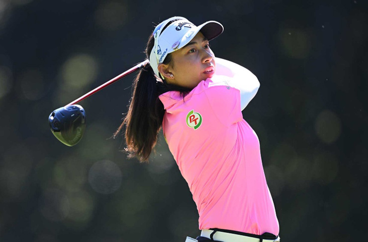 Jeeno Thitikul just off lead at the Amundi Evian Championship in pursuit of first major title